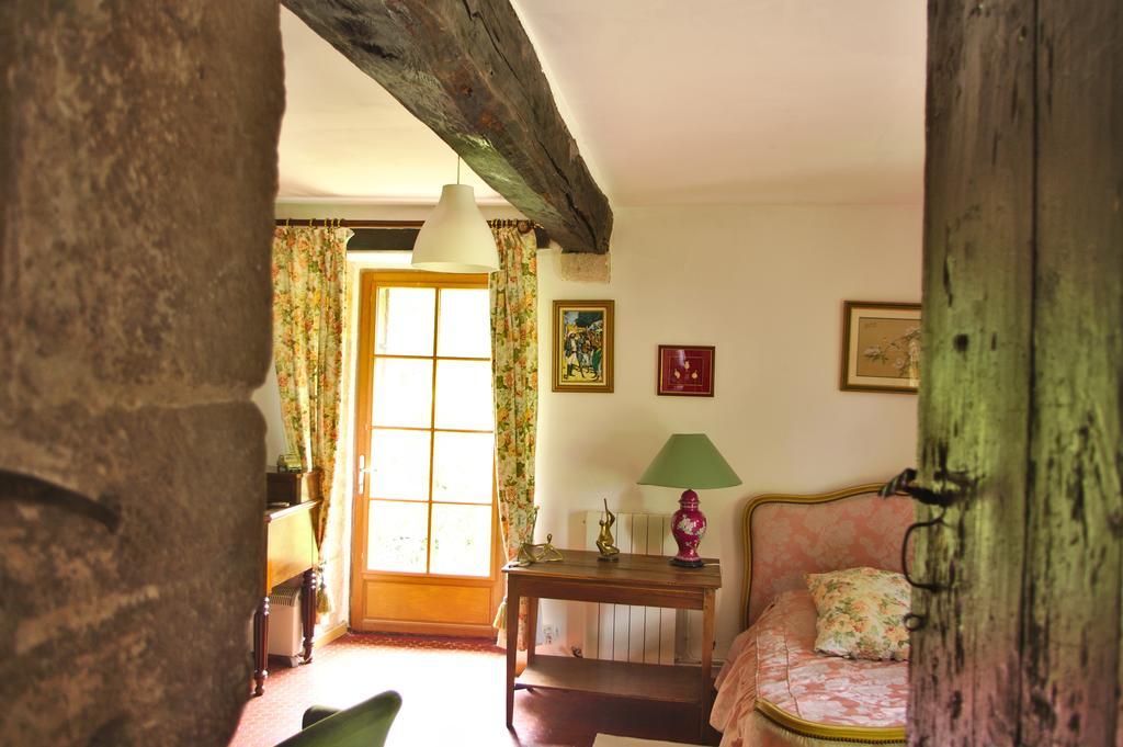 Bed and Breakfast Chez Mamie Et Papi à Puynormand Extérieur photo