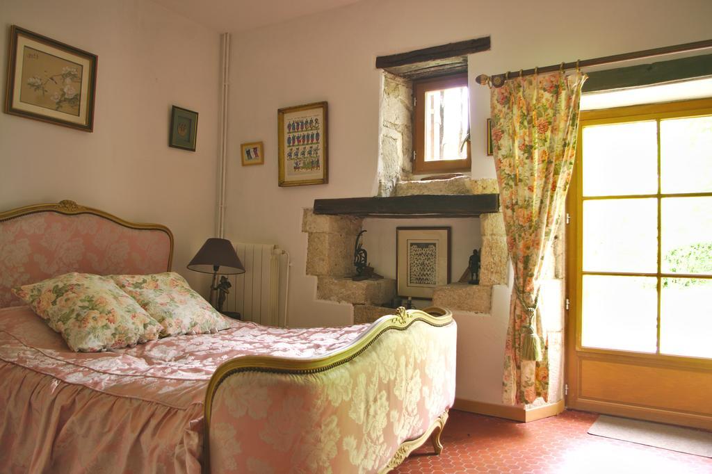 Bed and Breakfast Chez Mamie Et Papi à Puynormand Extérieur photo